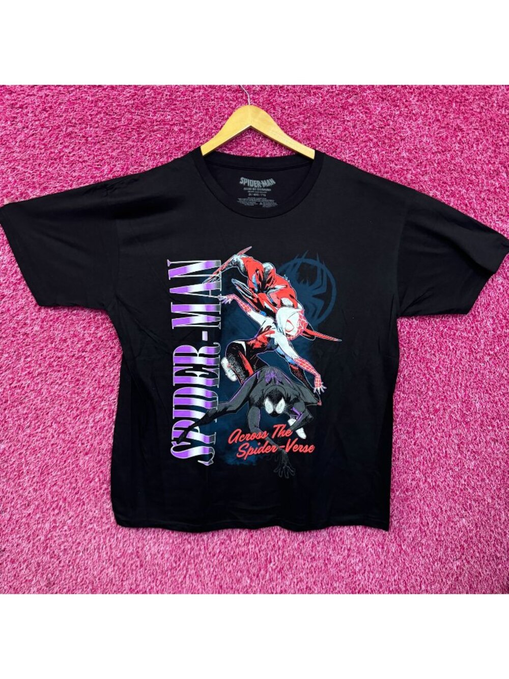 Spider man and Spider Gwen T-shirt size 2XL